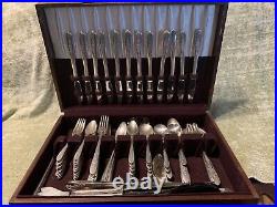 Details about   4PC ONEIDA ROYAL ROSE NOBILITY PLATE SILVERPLATE 9-3/8" DINNER KNIVES FLATWARE 