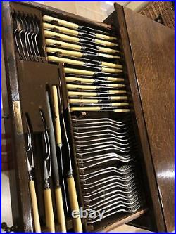 12 Place Setting CANTEEN OF POSTON SILVER PLATED Edwardian CUTLERY, 111 PIECE
