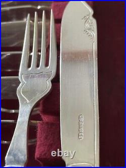 131 Piece Roberts & Doré Sheffield Silver Plated Solid Oak Canteen EPNS A1
