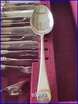 131 Piece Roberts & Doré Sheffield Silver Plated Solid Oak Canteen EPNS A1