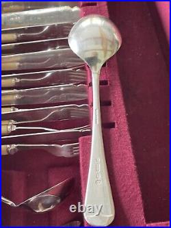 131 Piece Roberts & Doré Sheffield Silver Plated Solid Oak Canteen EPNS A1