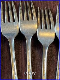 1847 Rogers Brothers 103 Piece Silver Plate 1950 Daffodil Flatware Set Box