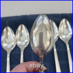 1881 Rogers Oneida SURF CLUB Ocean Waves, silverplate flatware 8 Each, 40 Pieces