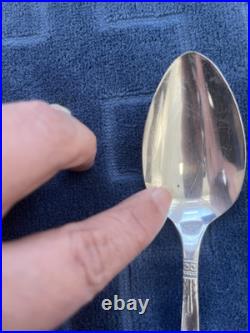 1881 Rogers Oneida SURF CLUB Ocean Waves, silverplate flatware 8 Each, 40 Pieces
