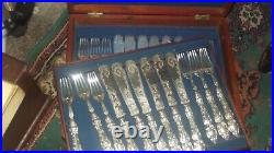 24 PIECE SILVER PLATED CANTEEN OF FISH KNIVES & FORKS PIERCED DECOR in box