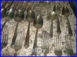 32 piece Vintage Rogers and Bros. Reinforced Plate IS Floral Design Flatware set