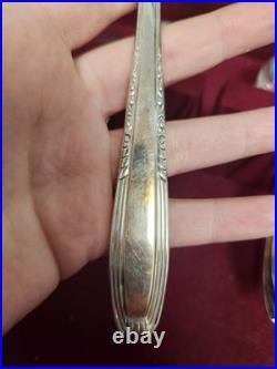 51 Piece Harmony House AA+ Serenade Silver Plate Flatware Set and Box
