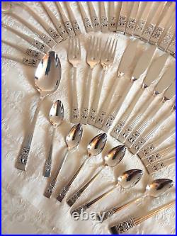 56 Piece Oneida Community Hampton Court / Coronation Silver Plated Cutlery Set