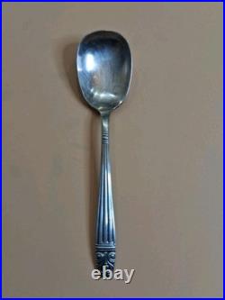 58 Piece Harmony House AA+ Silver Plate Flatware Set and Box