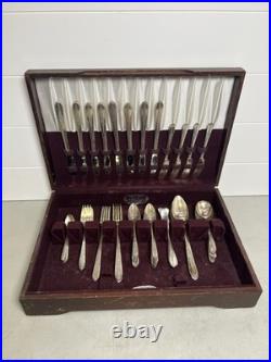 65 Piece Oneida Nobility Plate Royal Rose Silver Plate Silverware Flatware Box