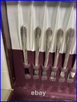 65 Piece Oneida Nobility Plate Royal Rose Silver Plate Silverware Flatware Box