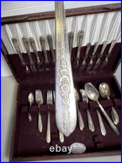65 Piece Oneida Nobility Plate Royal Rose Silver Plate Silverware Flatware Box