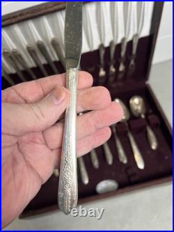 65 Piece Oneida Nobility Plate Royal Rose Silver Plate Silverware Flatware Box
