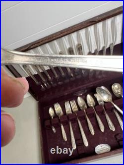 65 Piece Oneida Nobility Plate Royal Rose Silver Plate Silverware Flatware Box