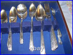 78 Piece Vintage Grenoble Pattern Heirloom Oneida Silver Plate Flatware Set