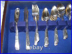 78 Piece Vintage Grenoble Pattern Heirloom Oneida Silver Plate Flatware Set