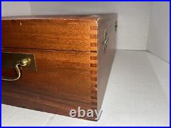 88 Piece 1847 Rogers Bros IS Reflection Silverplate Flatware Set In Wood Case