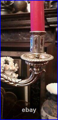 A HEAVY SILVER PLATED RECOCO CLASSICAL CANDELABRA TABLE CENTRE PIECE, C 19th