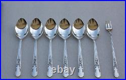 Antique 31 Piece 1939 Jasmine Silver Plate Set Flatware Service for 6 by Oneida