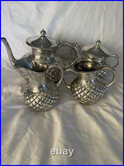 Antique Meriden Silver Plate Co Quadruple Plate Four-Piece Tea Set
