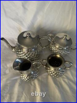 Antique Meriden Silver Plate Co Quadruple Plate Four-Piece Tea Set
