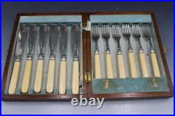 Antique Walker & Hall 12 Piece Silver Plate Fish Cutlery Set with Fitted Case