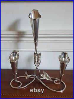 Antique Walker & Hall Silver Plate epergne flower vase stand centre piece Table