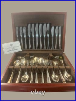 Arthur Price Silver Plated Cutlery Set 44 Pieces Mahogany Box