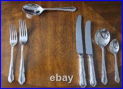Boxed Canteen Of James Ryals Silver Plated EPNS 44 Piece Cutlery Set Wooden Box