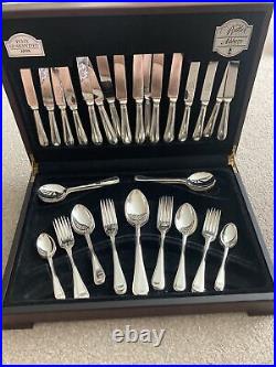 CASED 60-PIECE CANTEEN OF SILVER PLATED CUTLERY- Butler's Ashberry Pattern