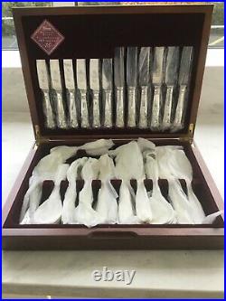 Canteen Of Silver Plated Kings Pattern Cutlery For 6 Settings 44 Pieces