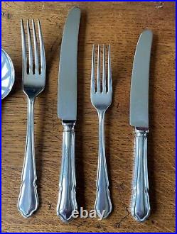 Canteen of 44 Pieces Silver Plated Cutlery for 6 James Ryals Sheffield Dubarry