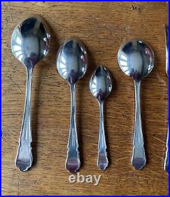 Canteen of 44 Pieces Silver Plated Cutlery for 6 James Ryals Sheffield Dubarry