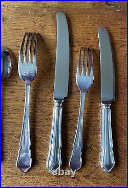Canteen of 44 Pieces Silver Plated Cutlery for 6 James Ryals Sheffield Dubarry