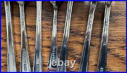 Canteen of 52 Pieces Silver Plated Cutlery for 6 James Ryals Sheffield Fulwood