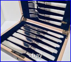 Cased 12 Piece Mother of Pearl Silver Plate Fish Knife & Fork Cutlery Set