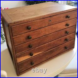 Christophle Cailar Bayard 138 pieces thick silver plated oak chateau canteen