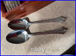 Community Oneida Cutlery Set 46 Piece + Community Boxed Cake Slice