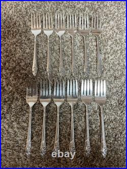 Community Oneida Evening Star 80 Piece Silver Plate Service With Box VINTAGE