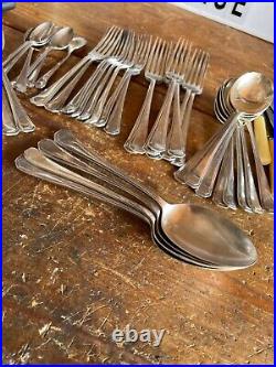 Cutlery Set WINEGARTENS BISHOPSGATE LONDON SILVER PLATE FAUX BONE 44 PIECES