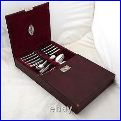 DEAUVILLE Design ONEIDA Community Silver Service 58 Piece Canteen of Cutlery