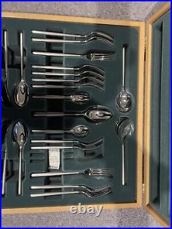 Elia Sandtone 44 Piece Cutlery Set Lightly Used In Original Wooden Box