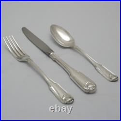 FIDDLE THREAD & SHELL Design Oneida Silver Service 44 Piece Canteen of Cutlery