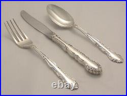 FLIRTATION Design Oneida Silversmiths Silver Service 44 Piece Set of Cutlery