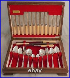 FULWOOD Pattern JAMES RYALS Sheffield Silver Plated 47 Piece Canteen of Cutlery