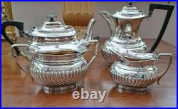 GC&W Silver Plated 4 piece classic design Tea Set+ beautifullEngraved Tray