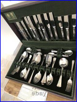 GRECIAN Design ARTHUR PRICE 66 Piece Sheffield Silver Service Canteen of Cutlery