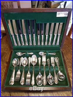 Good Vintage George Butler of Sheffield 44 Piece Dubarry Pattern Canteen Cutlery