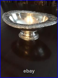 Gorgeous Derby Silver Co Silver plate Footed Center Piece Bowl