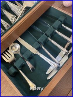 H. Perovetz London Silver Plate Flatware Set In Box 88 Piece Feather Edge